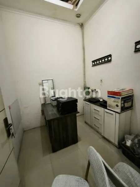 image RUKO STRATEGIS TENGAH KOTA, SIAP HUNI (6)