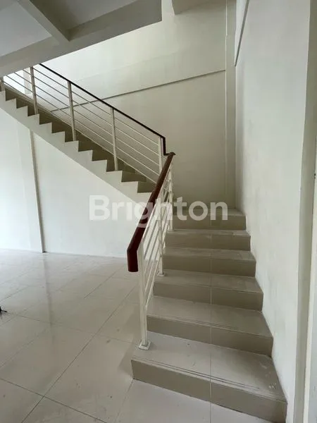 image RUKO 3 LANTAI NORTHWEST - CITRALAND CIAMIK KONDISI BAGUS (8)