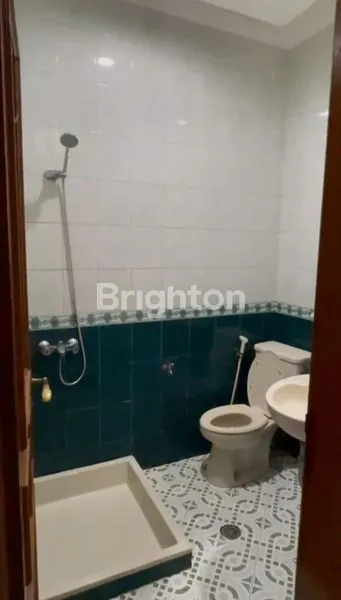 image HUNIAN STRATEGIS DI TOLE ISKANDAR DEPOK (6)