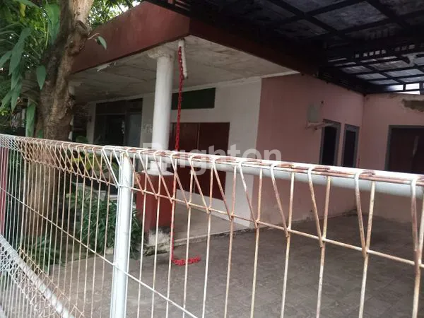 image HUNIAN STRATEGIS GRESIK, 4 KT, HARGA MENARIK (1)