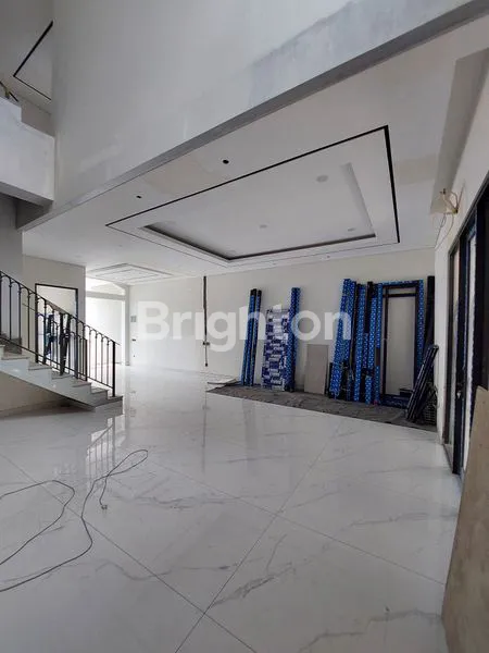 image RUMAH BARU 2 LANTAI DHARMAHUSADA INDAH, SURABAYA TIMUR. DEKAT RAYA KERTAJAYA INDAH - MERR - GALAXY MALL - KAMPUS UNAIR - MANYAR KERTOARJO - RSUD DR. SOETOMO, DLL. (2)