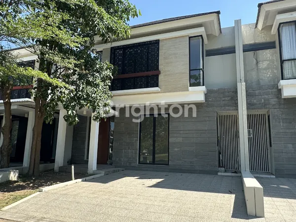 image RUMAH MINIMALIS BARU SIAP HUNI LAKE VIEW NORTHWEST CITRALAND DEKAT UC, GWALK, GRAHA NATURA DAN PAKUWON (1)