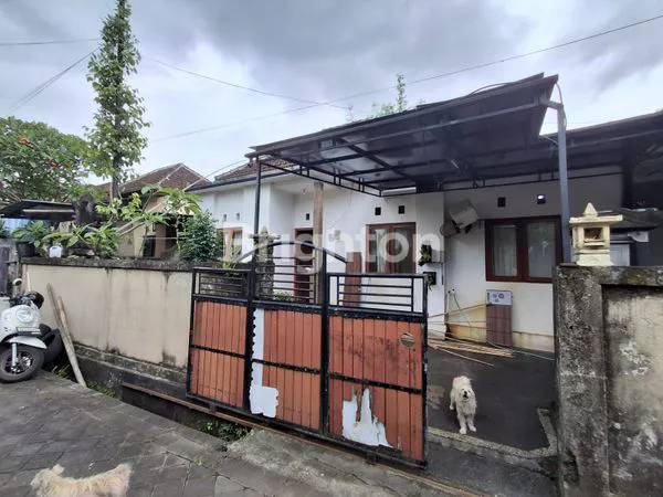 image RUMAH STRATEGIS 625 JUTA SHM (1)
