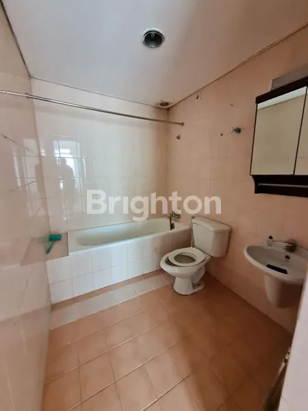 image APARTEMEN PATRIA PARK  (5)