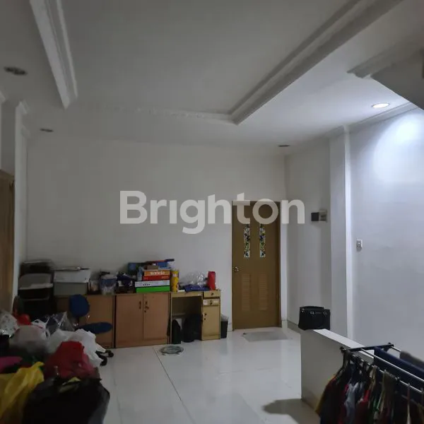 PEMBANGUNAN 3 - RUKO 3 LANTAI DIJUAL – CENTRAL JAKARTA | LOKASI STRATEGIS!