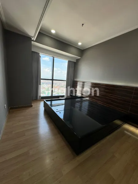 image FULL FURNISH APARTEMEN THE PEAK RESIDENCE !! (7)