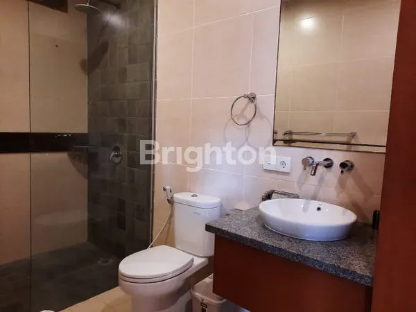 image TROPICAL 3-BEDROOM VILLA IN THE HEART OF SANUR - WALKING DISTANCE TO THE BEACH  (7)