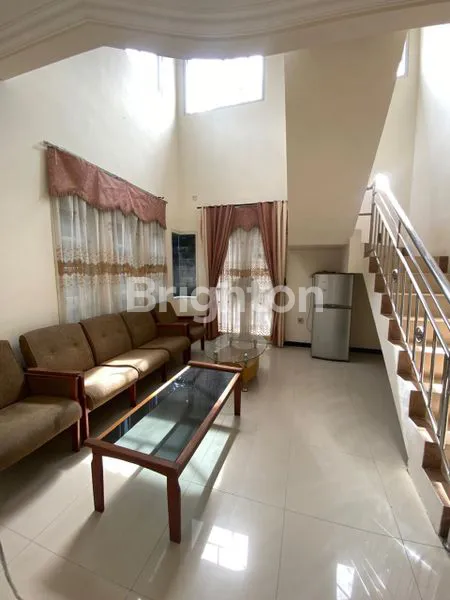 image RUMAH 4 KT LT 239 M² DI PESONA MAHAKAM (8)