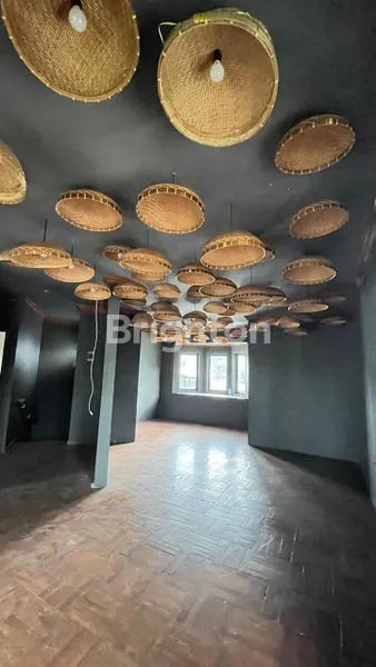 image RUMAH 2 LT HOOK DEPAN CAFE RAMEN BATU (6)