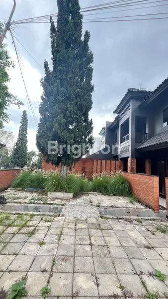 image RUMAH 2 LT HOOK DEPAN CAFE RAMEN BATU (2)