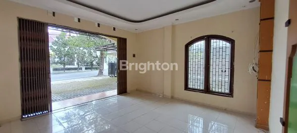 image DIJUAL RUMAH PINGGIR JALAN PALAGAN (7)