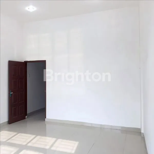 image RUKO BARU, INTI KOTA. DAERAH SEKIP. DEKAT DARI JL. DANAU SINGKARAK. PINGGIR JALAN. BISA BUKA USAHA, TERUTAMA BISNIS KULINER (6)