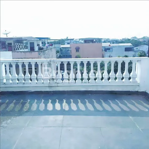 image RUKO BARU, INTI KOTA. DAERAH SEKIP. DEKAT DARI JL. DANAU SINGKARAK. PINGGIR JALAN. BISA BUKA USAHA, TERUTAMA BISNIS KULINER (7)