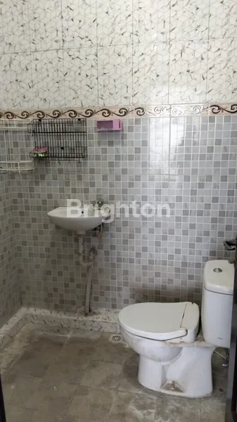 image DISEWAKAN RUMAH MEWAH DI RENON, DENPASAR SELATAN (7)