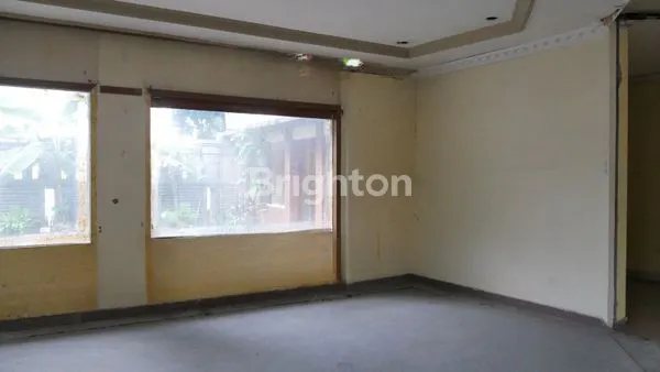 image RUMAH HOEK JALAN WIJAYA KEBAYORAN BARU (6)