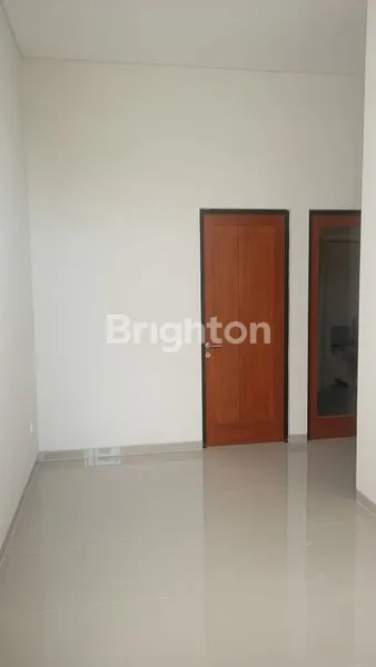 image RUMAH SEWA HARGA NEGO DI RIVERFRONT SAWOJAJAR MALANG (2)