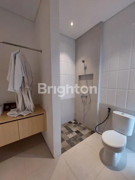 image RUMAH BARU 2 LANTAI THE GRAND KENJERAN, SURABAYA TIMUR. DEKAT RAYA KENJERAN - MERR KENJERAN - BABATAN PANTAI - DHARMAHUSADA INDAH - PAKUWON CITY - KAMPUS UNAIR - GALAXY MALL - MULYOSARI - SUTOREJO, DLL. (7)