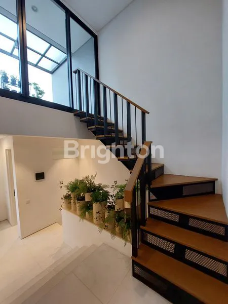 image RUMAH BARU 2 LANTAI THE GRAND KENJERAN, SURABAYA TIMUR. DEKAT RAYA KENJERAN - MERR KENJERAN - BABATAN PANTAI - DHARMAHUSADA INDAH - PAKUWON CITY - KAMPUS UNAIR - GALAXY MALL - MULYOSARI - SUTOREJO, DLL. (5)