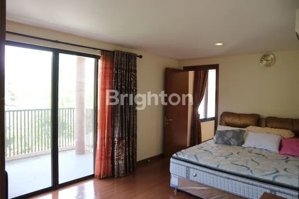 image VILLA VIMALA HILLS PUNCAK BOGOR (6)