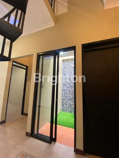 image RUMAH MODERN INDUSTRIAL DI VILLA MUTIARA BOGOR – 1 LANTAI + MEZANINE, DEKAT TOL & STASIUN CILEBUT (5)