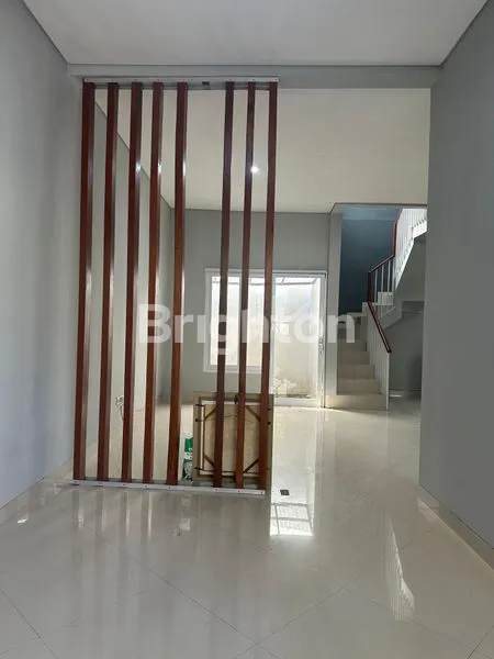 image RUMAH 2 LANTAI DI PERUMAHAN DENPASAR BARAT (4)