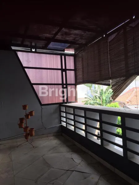 image RUMAH LUAS DI KELAPA DUA TANGERANG (5)