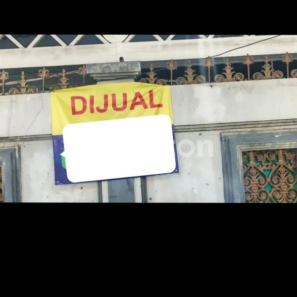 image RUMAH MEWAH 6M NEGO LT 231M² JAKBAR (1)