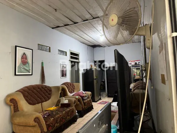 image RUKO 2 LANTAI DAN RUMAH DIJUAL PINGGIR JALAN (4)