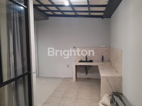 image DISEWAKAN RUMAH CENDANA ESSENCE LIPPO KARAWACI TANGERANG (2)