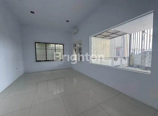 image RUMAH MEWAH SIAP HUNI DI VILLA GRAHA METROPOLITAN\\N (1)