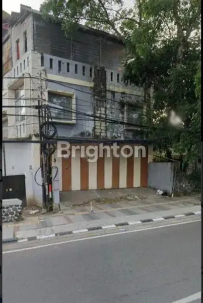 RUKO 3,5 LANTAI DI MAINROAD SETIABUDI-CIHAMPELAS, LOKASI SUPER STRATEGIS