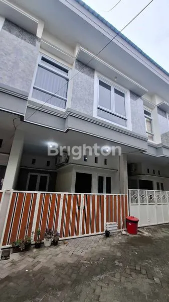 image PLOSO TIMUR RUMAH BARU BEBAS BANJIR 2 MENIT SAJA KE KAMPUS WM (1)