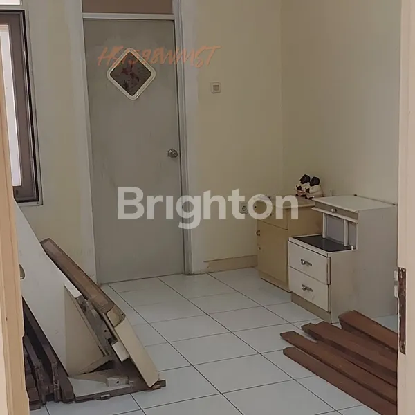 image RUMAH WISMA MUKTI TERAWAT SIAP HUNI DEKAT RAYA MERR ITATS (4)