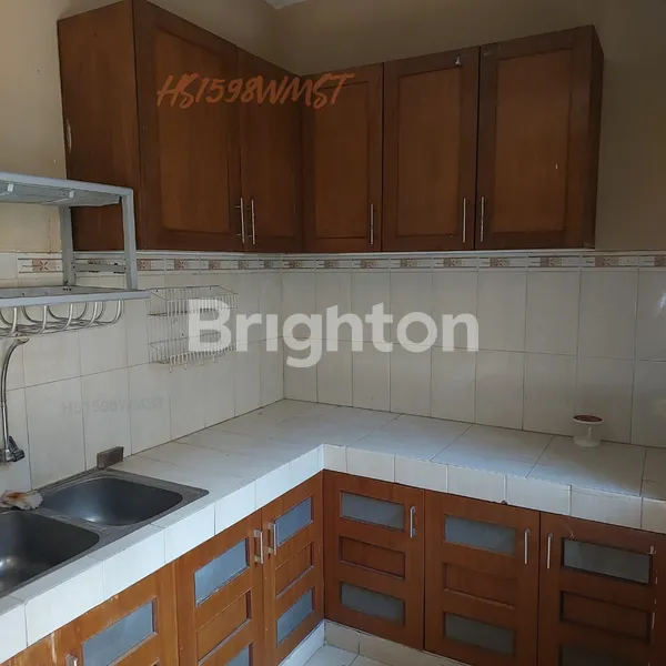 image RUMAH WISMA MUKTI TERAWAT SIAP HUNI DEKAT RAYA MERR ITATS (8)