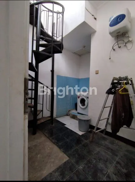 image RUMAH NYAMAN DI AREA TENGAH KOTA MALANG (4)