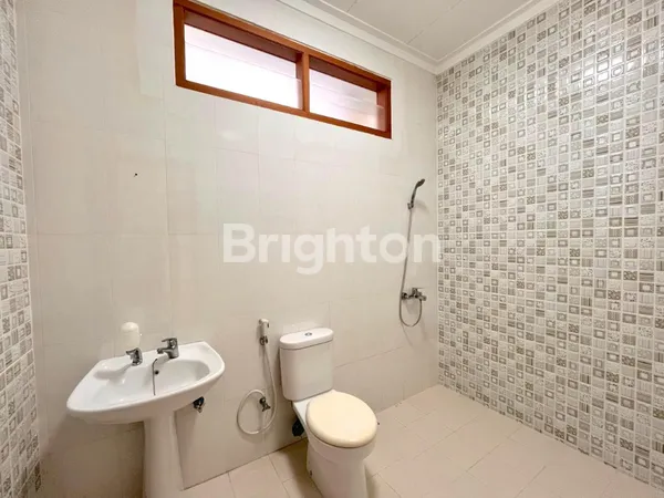 image HIDDEN HOUSE DI KERAMAIAN CILANDAK - 10 MENIT WALKING DISTANCE KE MRT FATMAWATI (8)