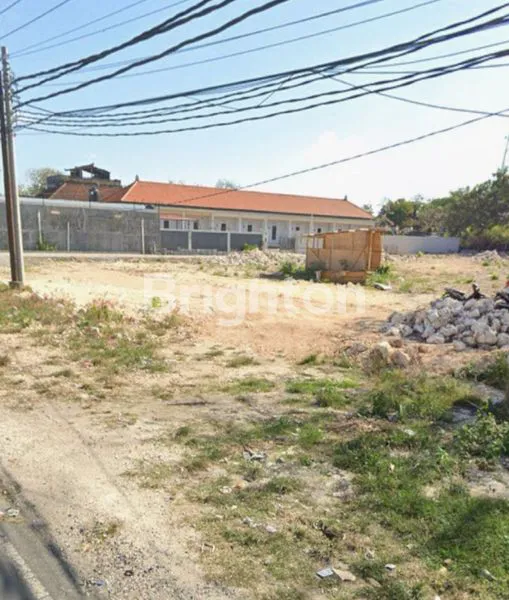 image TANAH PINGGIR JALAN UTAMA DHARMAWANGSA KUTUH - 8 MENIT KE PANDAWA GOLF (2)