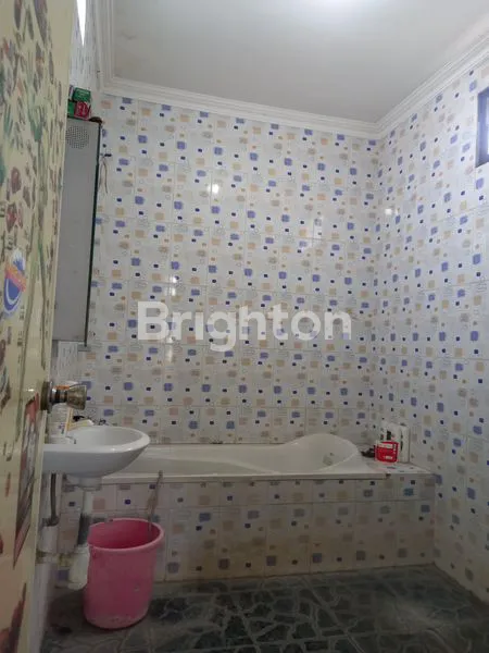 image DI JUAL RUMAH 2 LANTAI STRATEGIS TENGAH KOTA SEMARANG (8)