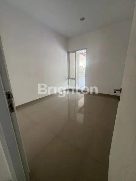 image RUMAH 2 LANTAI FULL RENOV DI CHERRYFIELD BOJONGSOANG BANDUNG (8)