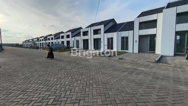 image RUMAH  BARU MURAH  MUNGIL THE CEMANDI SIDOARJO READY SIAP HUNI (1)