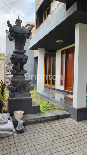 image RUMAH 2 LANTAI 3 KT SIAP HUNI DI JLN SEKAR TUNJUNG (2)