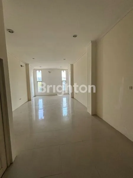 image RUKO 4 LANTAI SIAP USAHA DI KELAPA GADING (3)