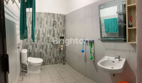 image RUMAH 2 LANTAI FULL FURNISH, LT 144M² DI KOTA BARU PARAHYANGAN (7)