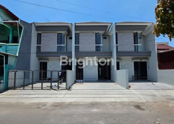 image BRAND NEW HOUSE DENGAN FACADE MODERN MINIMALIS DAERAH BARUK (1)