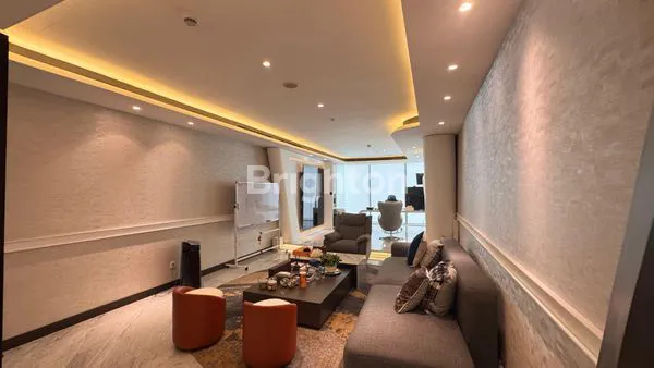 image OFFICE TOWER DI PAKUWON TOWER TUNJUNGAN PLAZA! JUAL RUGI JUAL CEPAT FURNISH SIAP PAKAI! LOKASI TERBAIK DI PUSAT KOTA SURABAYA! (1)