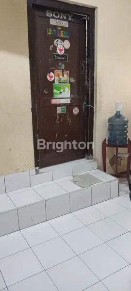 image HUNIAN + 3 RUKO PINGGIR JALAN DI PUSAT KOTA SEMARANG (7)