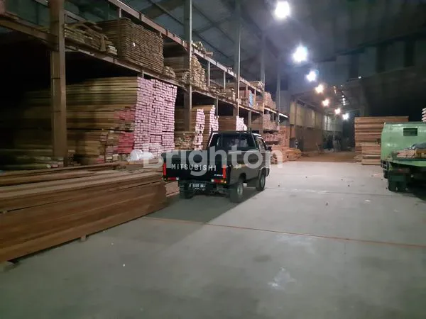 image GUDANG HITUNG TANAH DI CISAUK (3)