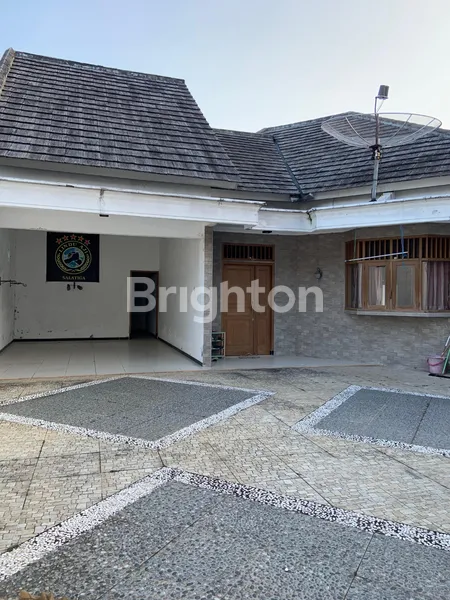 image DIJUAL RUMAH DI SALATIGA. PINTU GERBANG DEPAN DAN BELAKANG, VIEW GUNUNG (HARGA MASIH BISA NEGO TIPIS) (2)