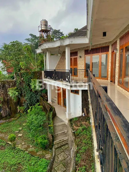 image DIJUAL RUMAH DI SALATIGA. PINTU GERBANG DEPAN DAN BELAKANG, VIEW GUNUNG (HARGA MASIH BISA NEGO TIPIS) (1)