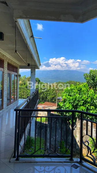 image DIJUAL RUMAH DI SALATIGA. PINTU GERBANG DEPAN DAN BELAKANG, VIEW GUNUNG (HARGA MASIH BISA NEGO TIPIS) (8)